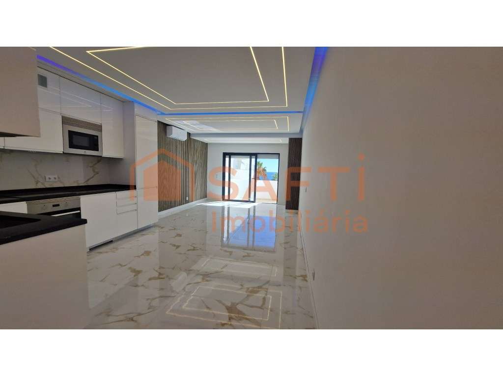 Apartamento T2 - Sol e Mar- Quarteira, Algarve - Grande imagem: 3/5