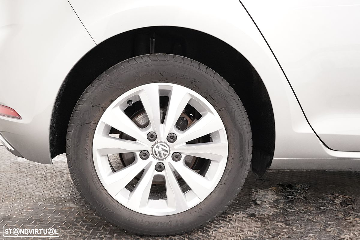 VW Golf 1.0 TSI Confortline - 5