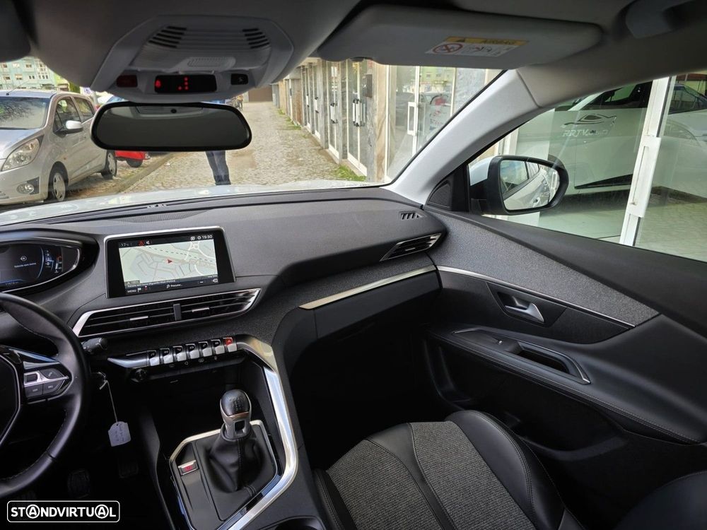 Peugeot 3008 1.5 BlueHDi GT Line - 22