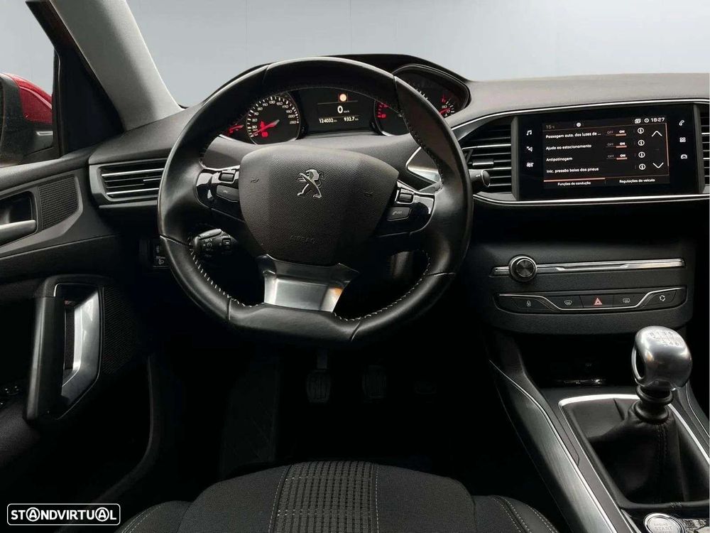Peugeot 308 SW - 15