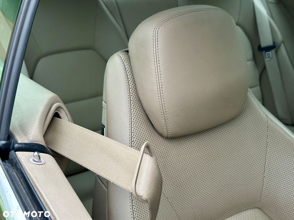 Mercedes-Benz Klasa E 500 7G-TRONIC Avantgarde - 29