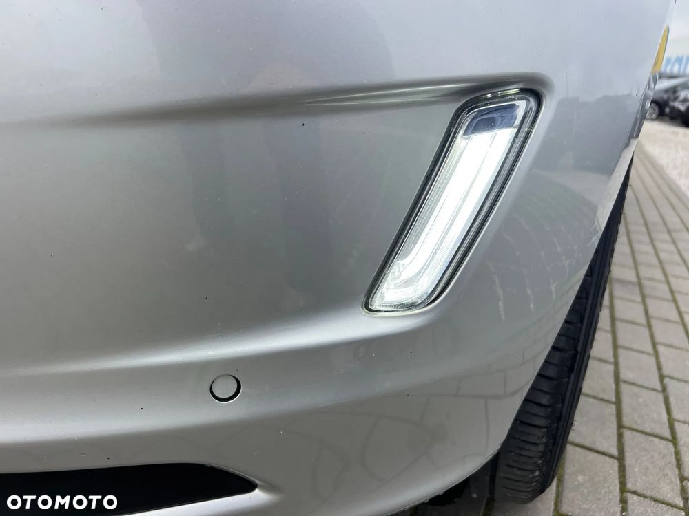 Volvo XC 60 D3 Drive-E Ocean Race - 27