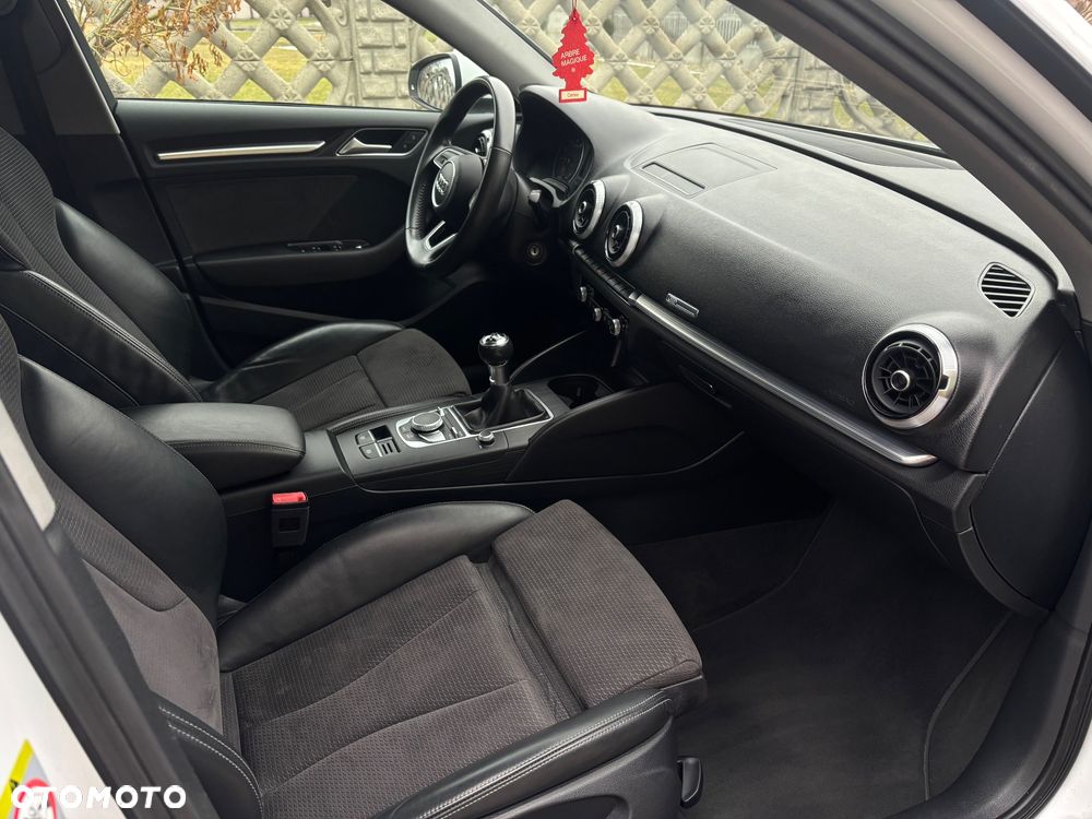 Audi A3 Sportback 1.5 TFSI - 13