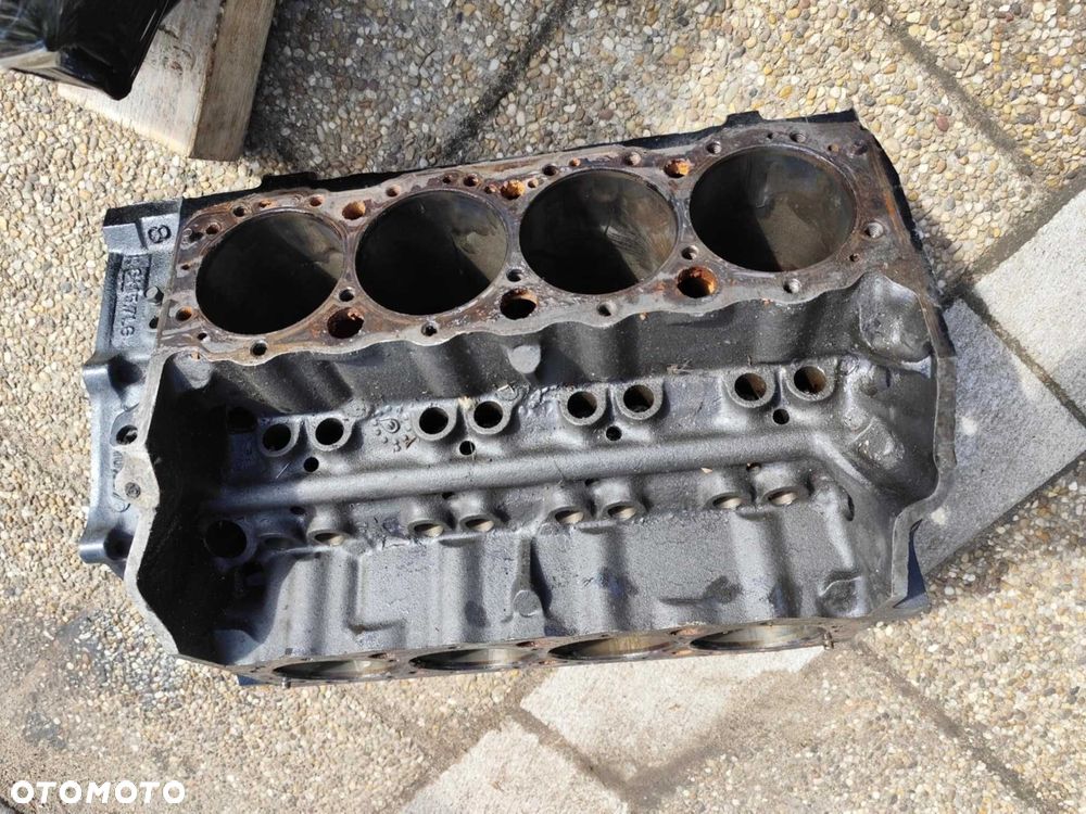 Chevrolet Chevy smallblock 5.7l V8 blok z tłokami - 3