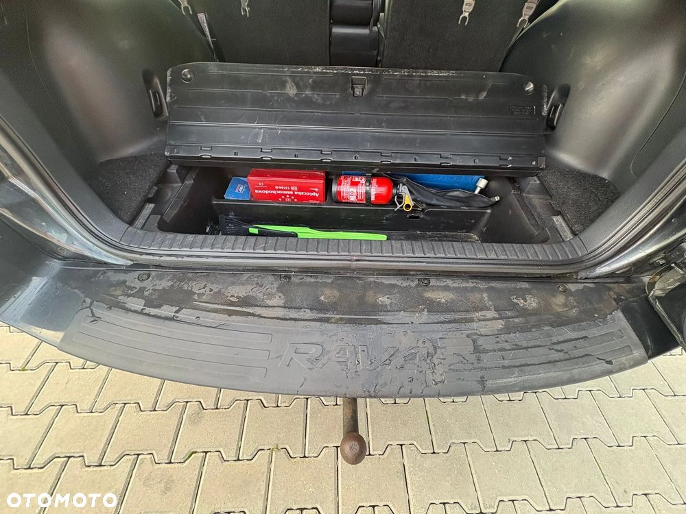 Toyota RAV4 2.2 D-4D 4x4 Team - 10