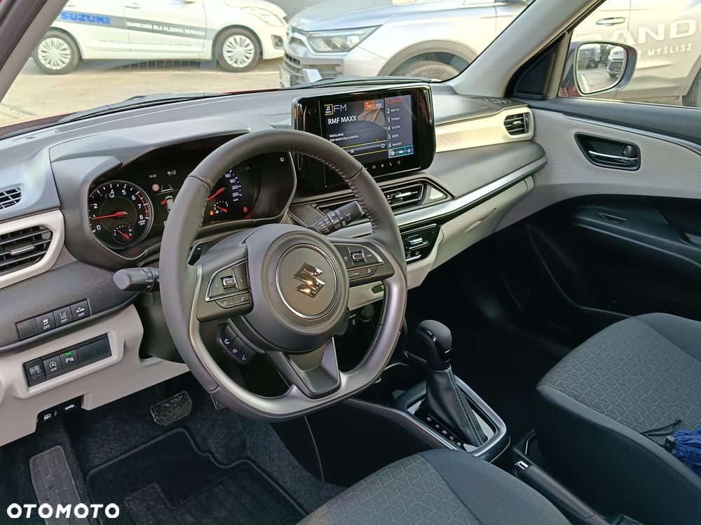 Suzuki Swift 1.2 Dualjet SHVS Elegance CVT - 11