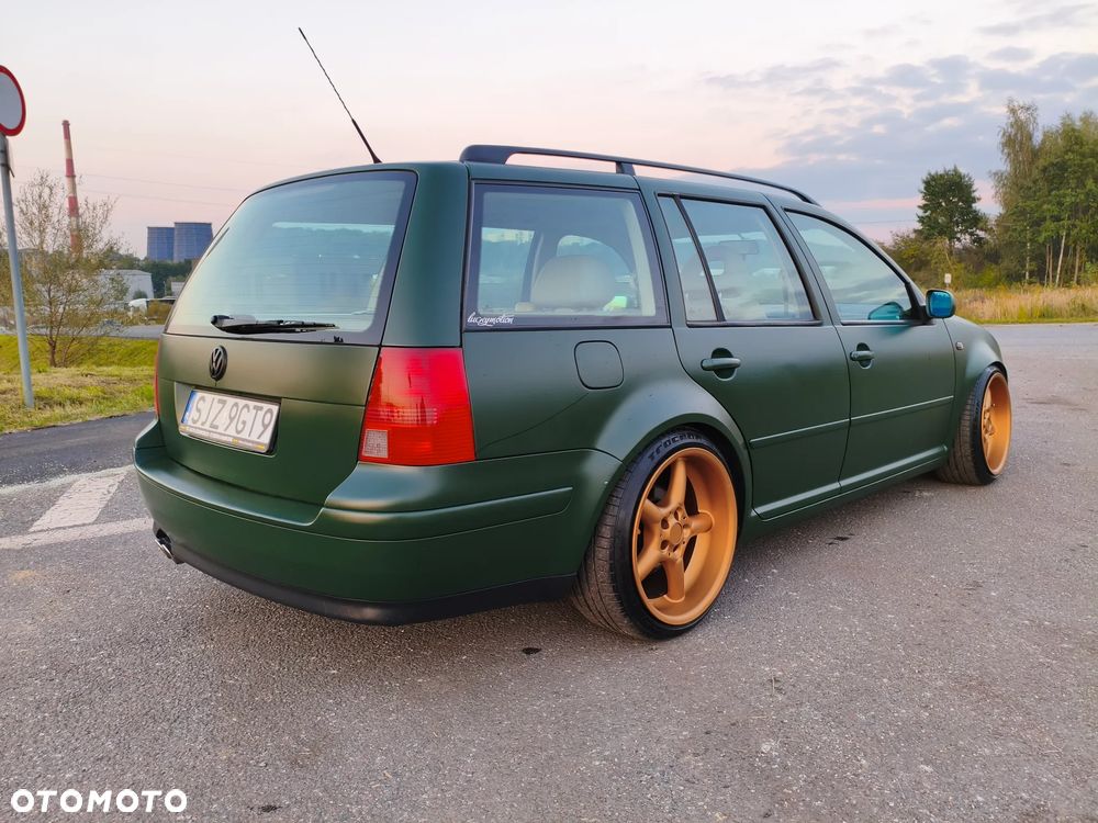 Volkswagen Bora 2.8 V6 4Mot - 11