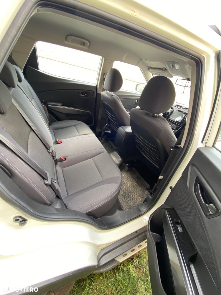 SsangYong Tivoli Grand 1.5 T-GDI STYLE - 6