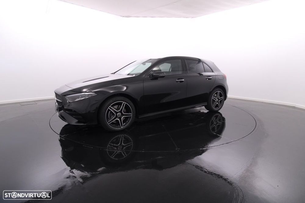 Mercedes-Benz A 250 e AMG Line - 2