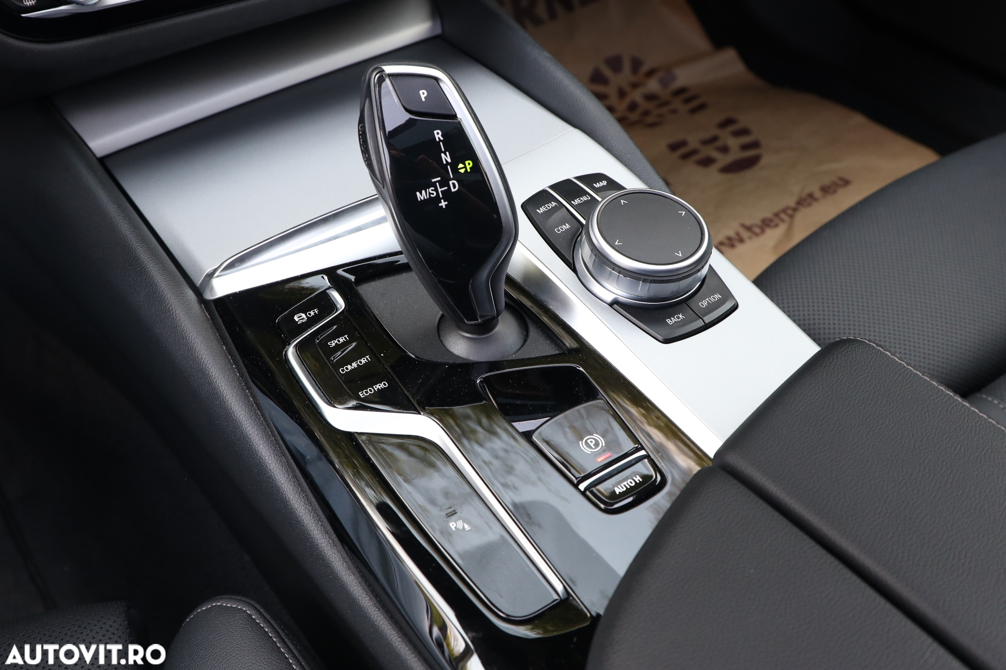 BMW Seria 5 520d xDrive AT MHEV - 30