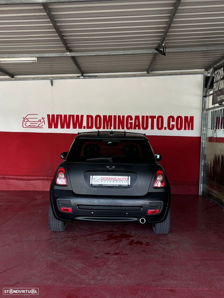 MINI 3 Portas Cooper D - 6