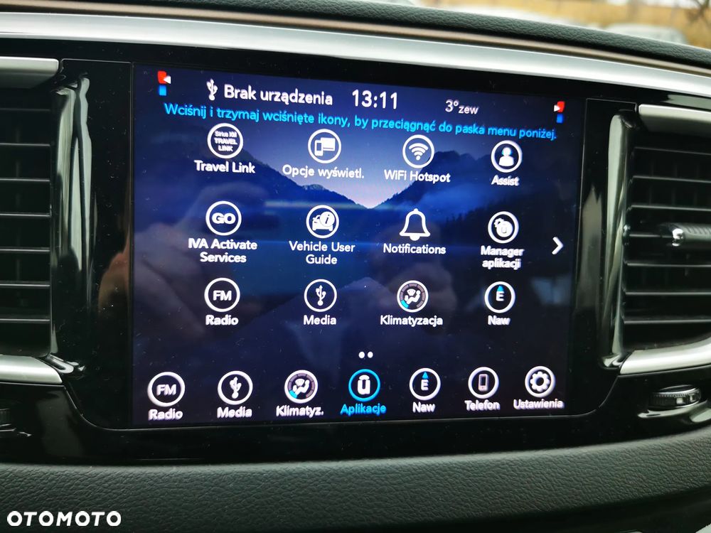 Chrysler Pacifica - 10