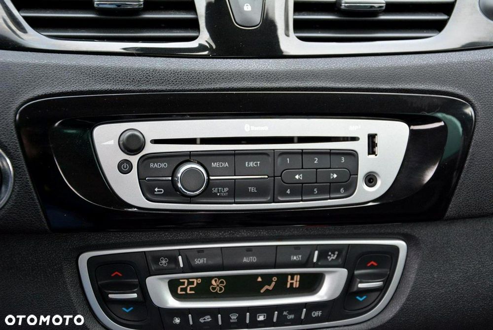 Renault Scenic ENERGY TCe 130 BOSE EDITION - 27