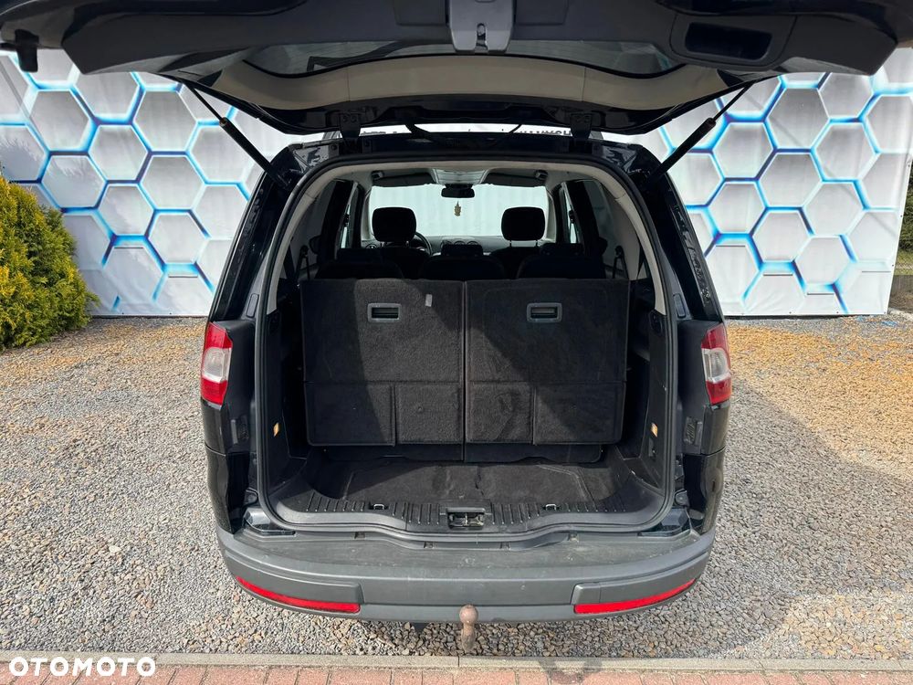 Ford Galaxy 1.8 TDCi Ambiente - 17