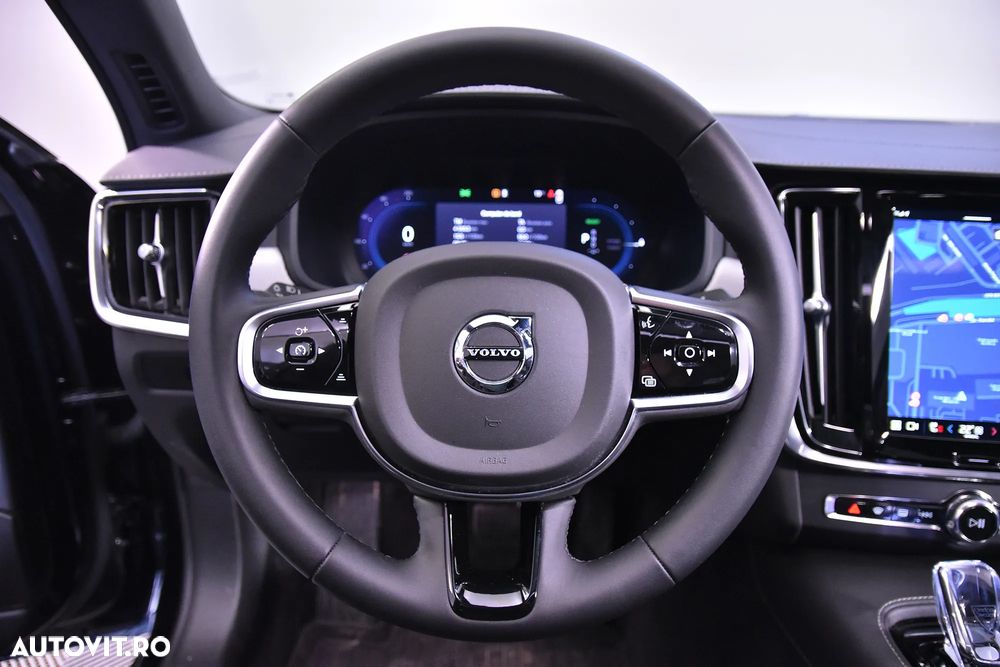 Volvo S90 - 16