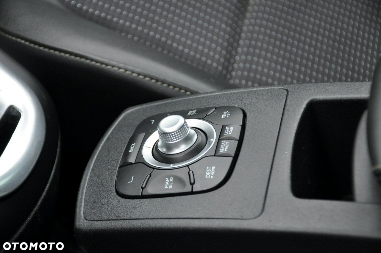 Renault Scenic - 36