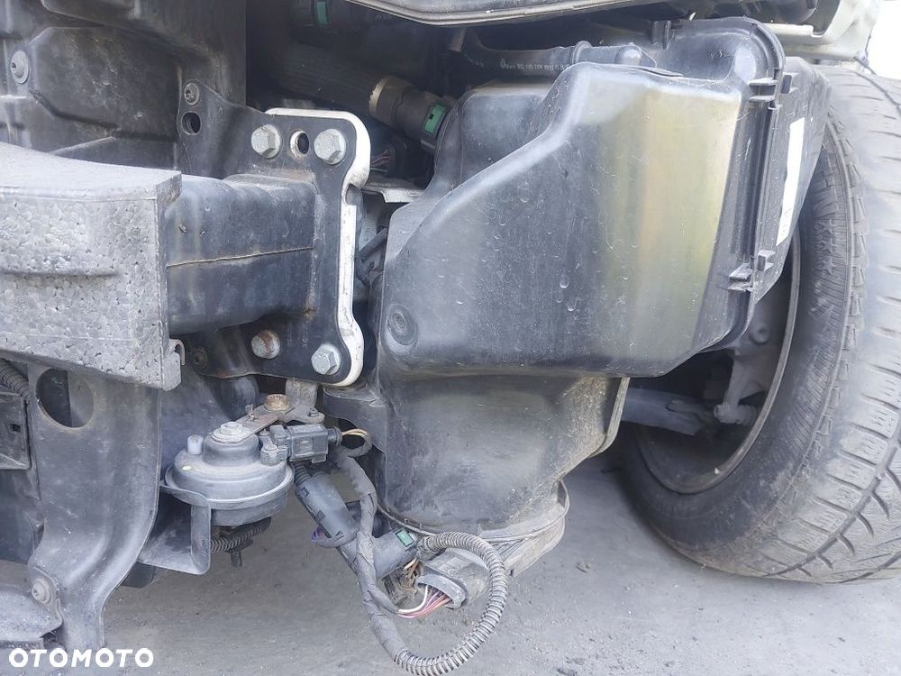 Zbiornik pompa adblue vw caddy iv 15r.- - 2