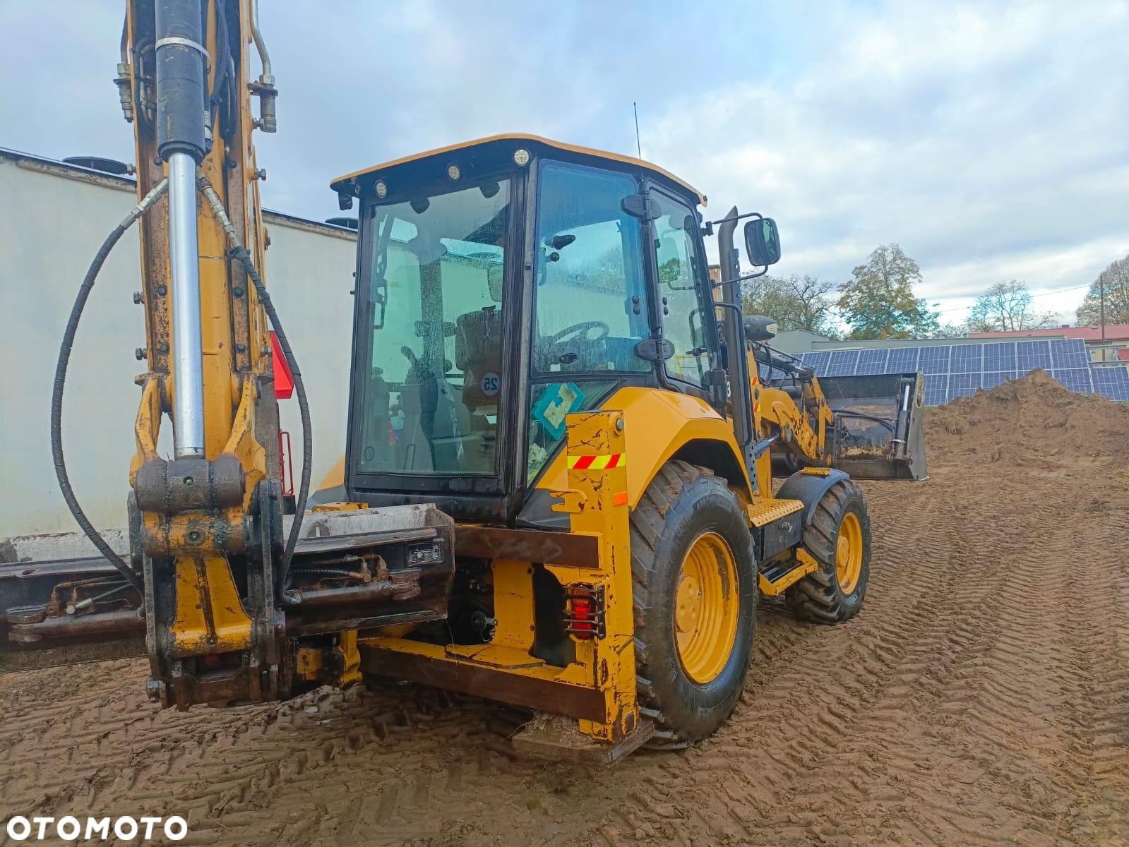 Caterpillar 432F2 - 2