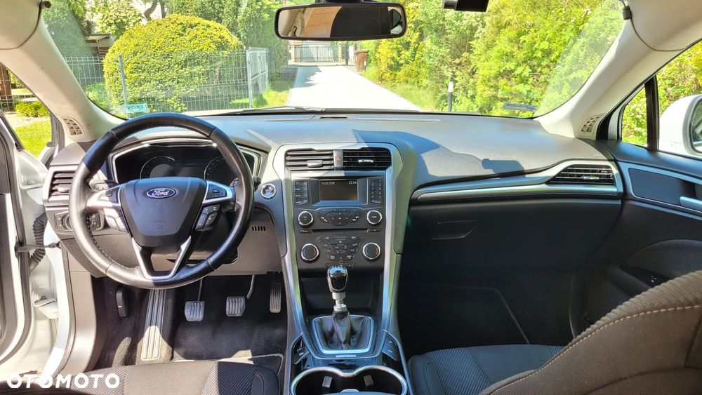 Ford Mondeo 2.0 TDCi Titanium - 27
