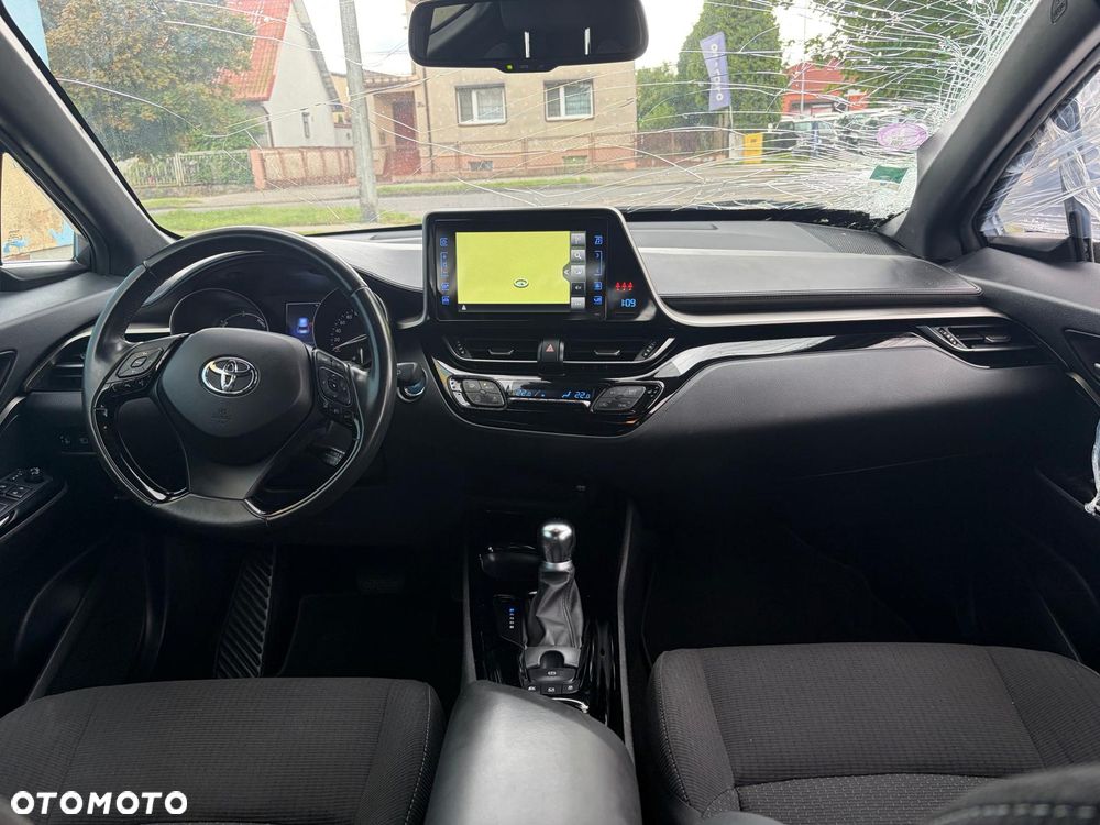 Toyota C-HR - 18