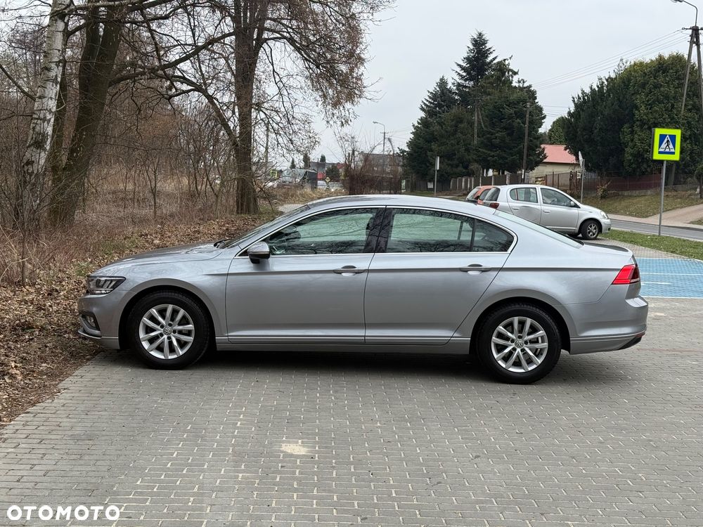 Volkswagen Passat 2.0 TDI EVO Business DSG - 34