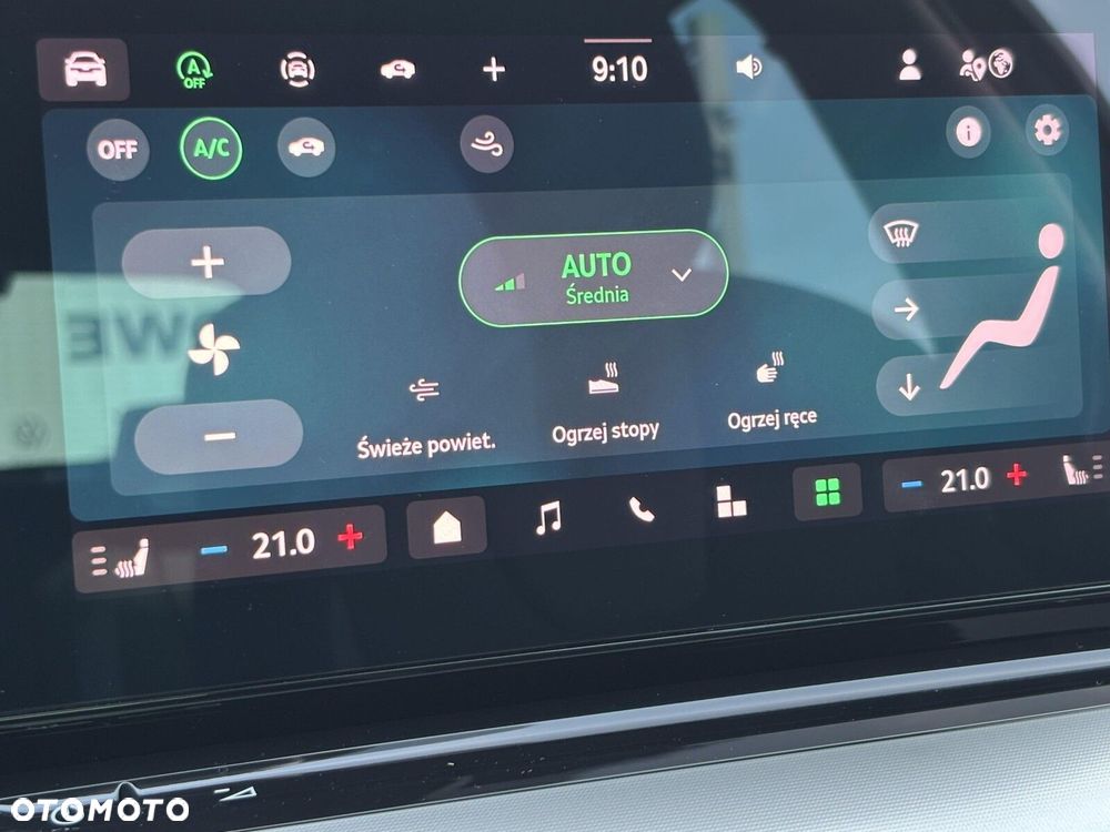 Skoda Octavia 1.5 TSI mHEV Selection DSG - 26