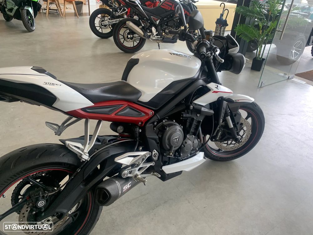 Triumph Speed Triple SPEED TRIPLE 765 - 2