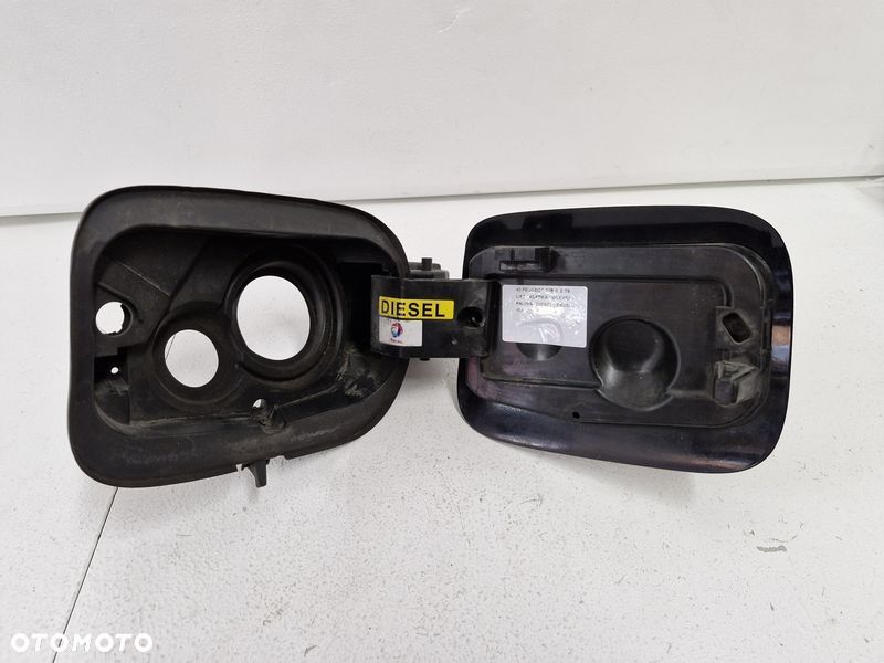 PEUGEOT 308 II 2 T9 LIFT KLAPKA WLEWU PALIWA EKUD - 5