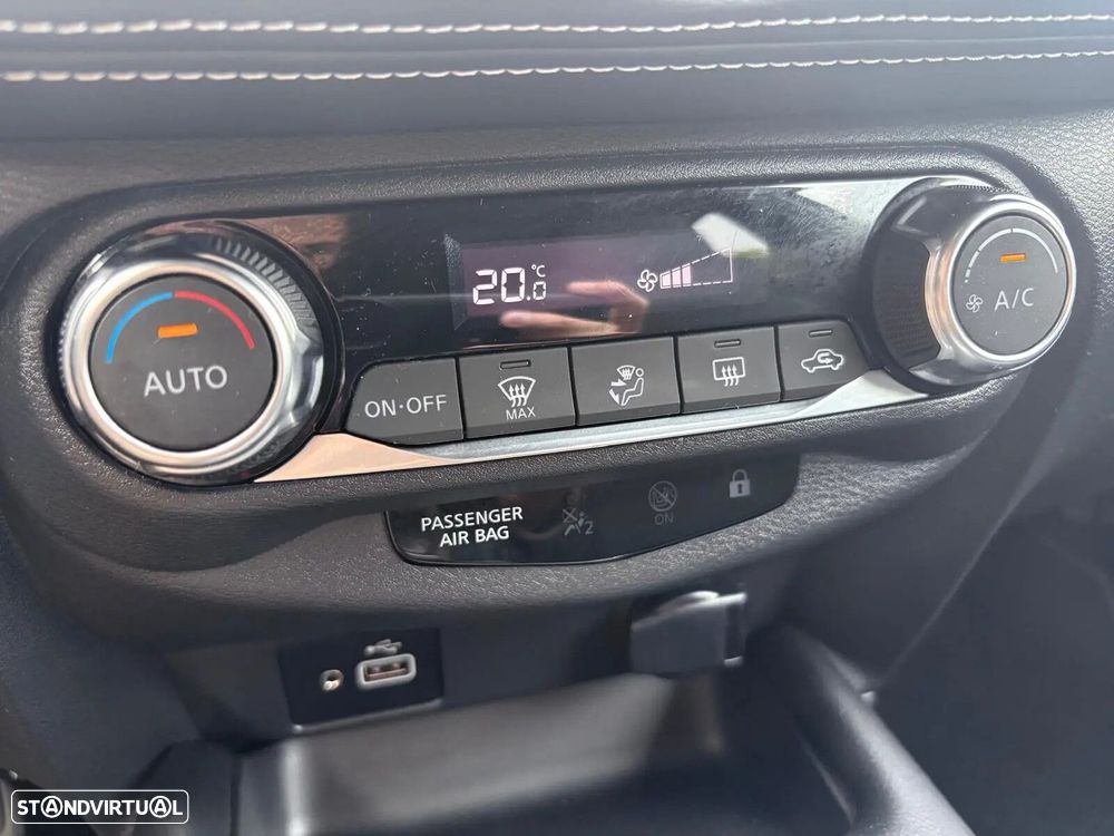 Nissan Juke 1.6 Hybrid N-Connecta - 48