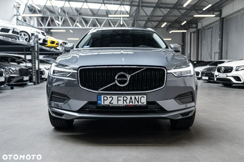 Volvo XC 60 B4 D AWD Geartronic Momentum - 3