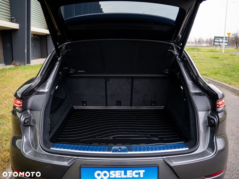 Porsche Cayenne - 21