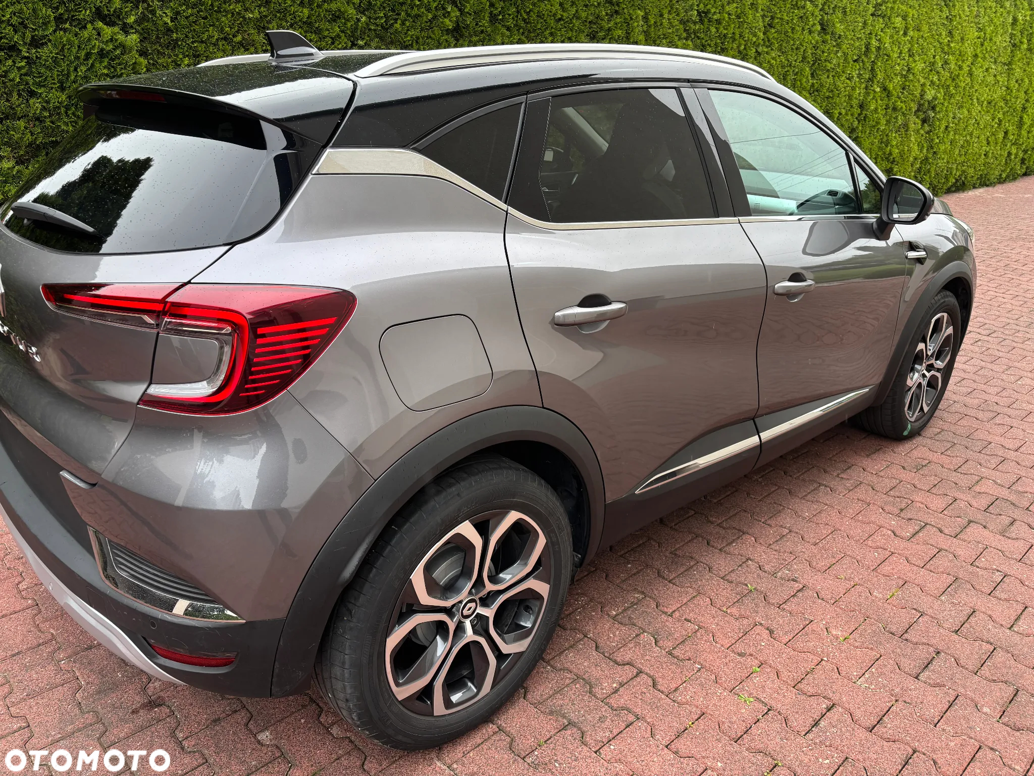 Renault Captur TCe 100 EXPERIENCE - 4