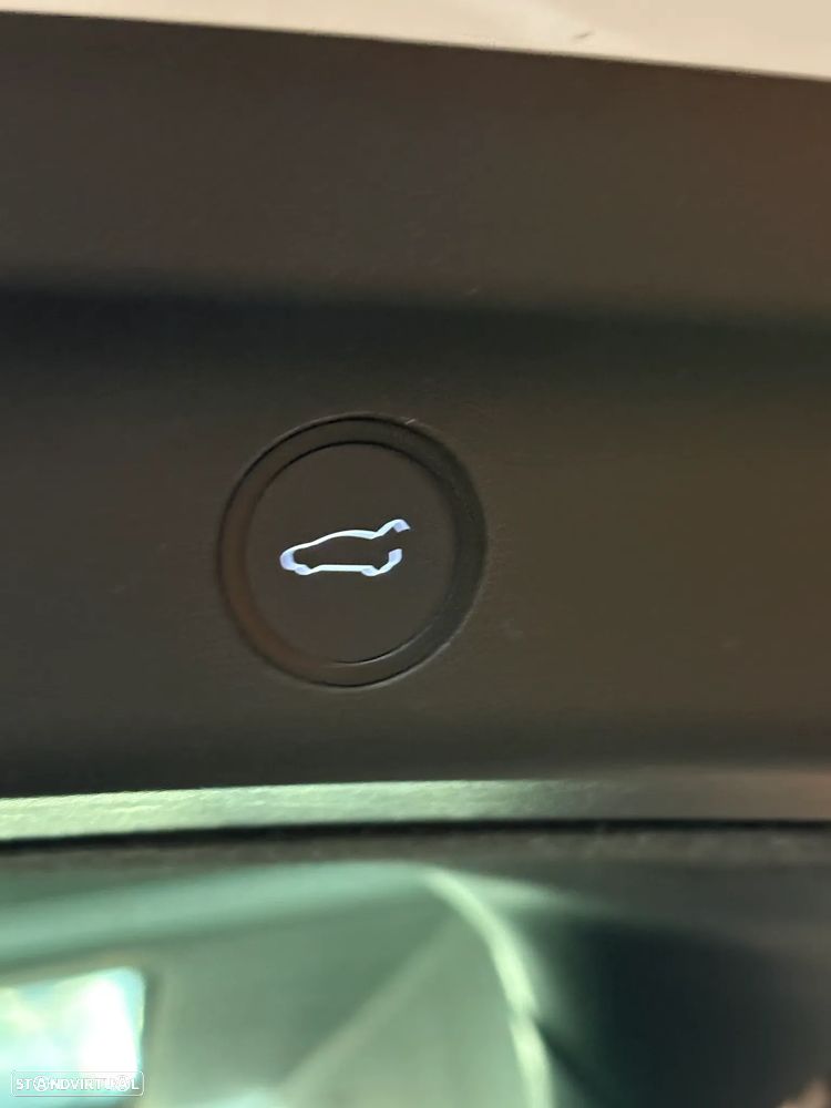 Tesla Model Y RWD - 25