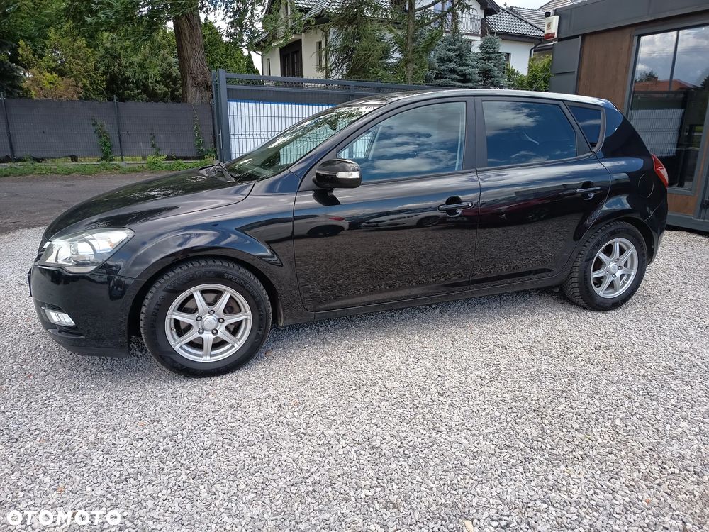 Kia Ceed 1.4 L Euro2012 - 4