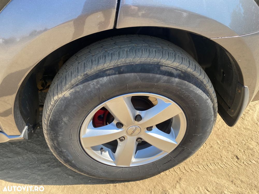 Kia Sorento - 5