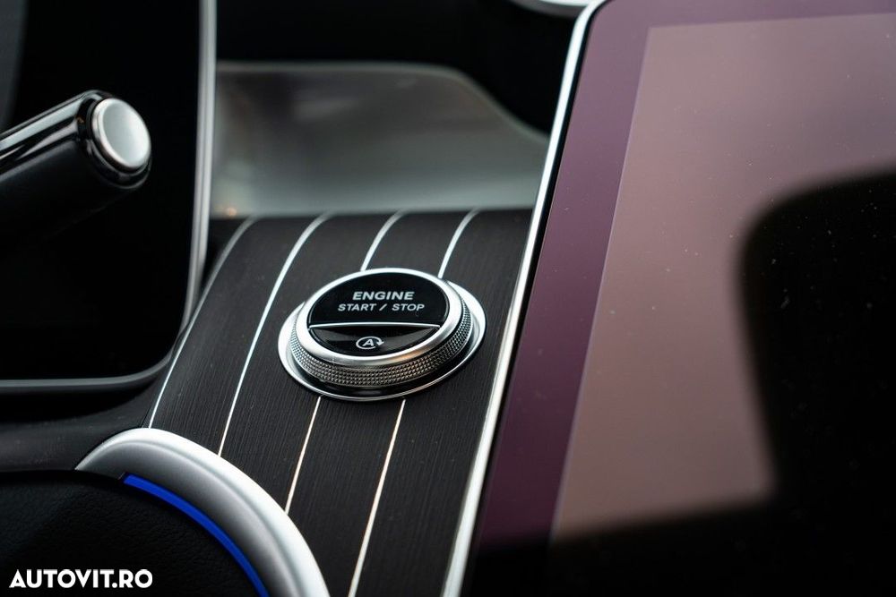 Mercedes-Benz GLC - 28