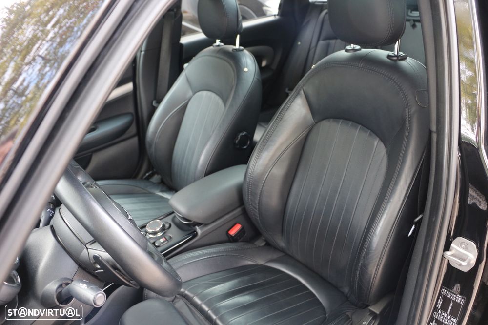 MINI Clubman Cooper SD Auto Desportiva - 21