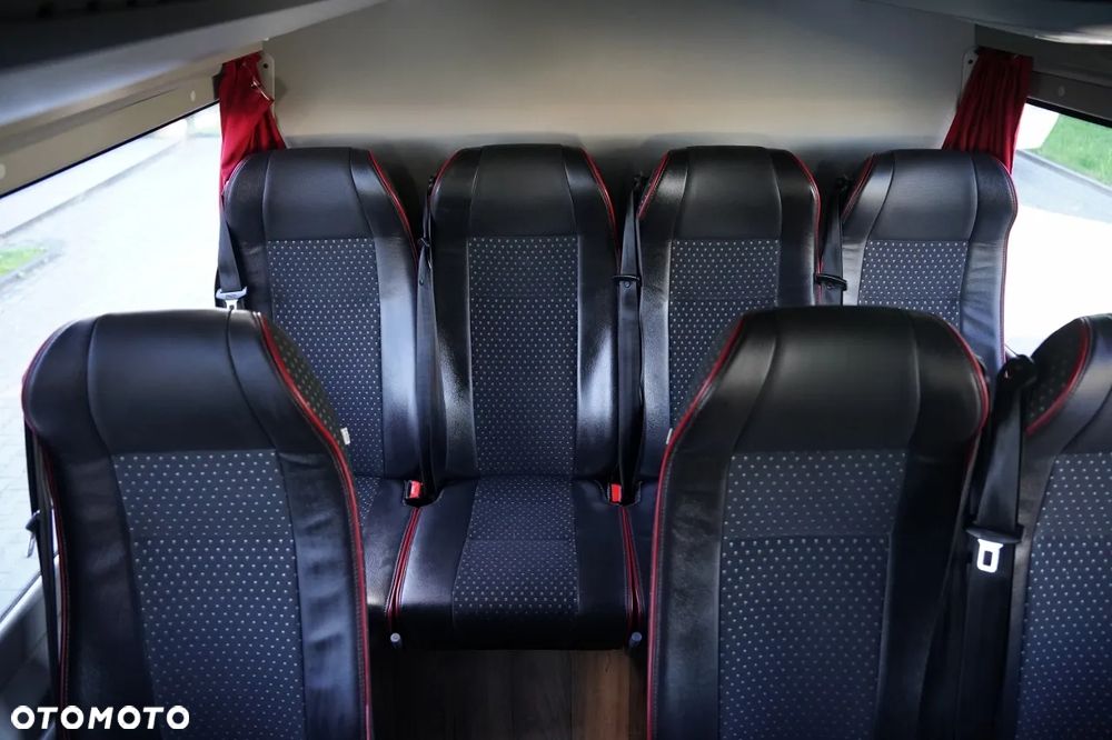 Mercedes-Benz SPRINTER 516 CDI / KLIMA /SPROWADZONY / - 31