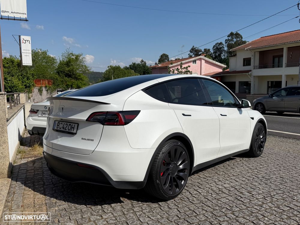 Tesla Model Y Performance Tração Integral - 3