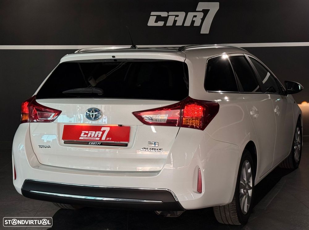 Toyota Auris Touring Sports 1.8 HSD Comfort - 6