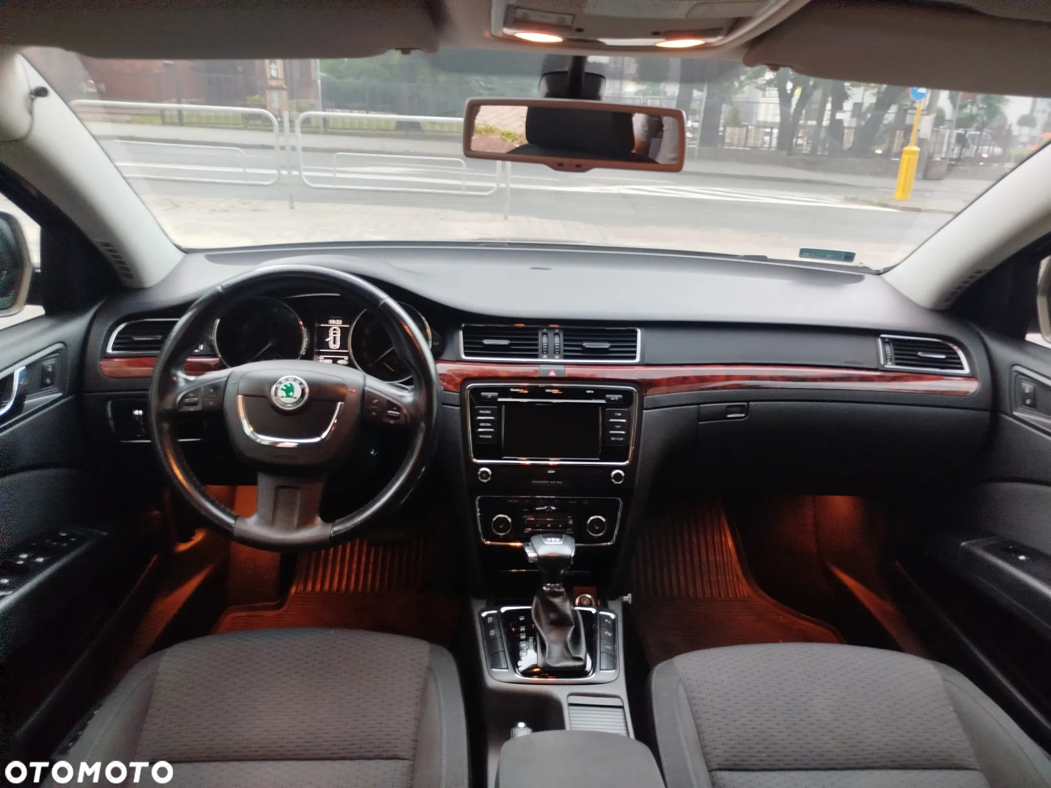 Skoda Superb - 24