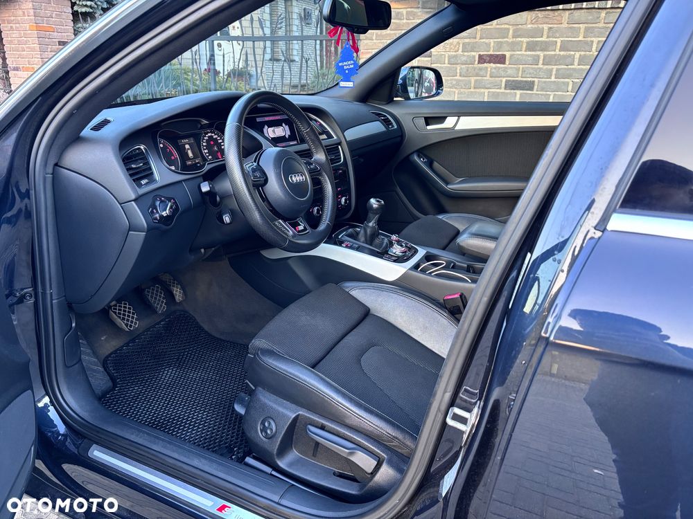 Audi A4 Avant 1.8 TFSI S line Sportpaket - 8