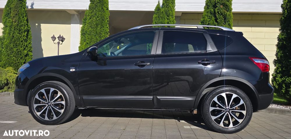 Nissan Qashqai 2.0 DCI 4 x 4 DPF tekna - 3