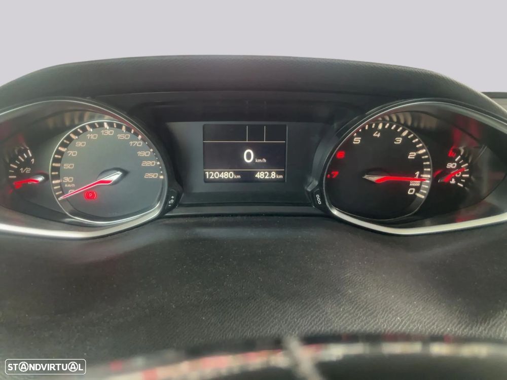 Peugeot 308 1.2 PureTech Allure - 7