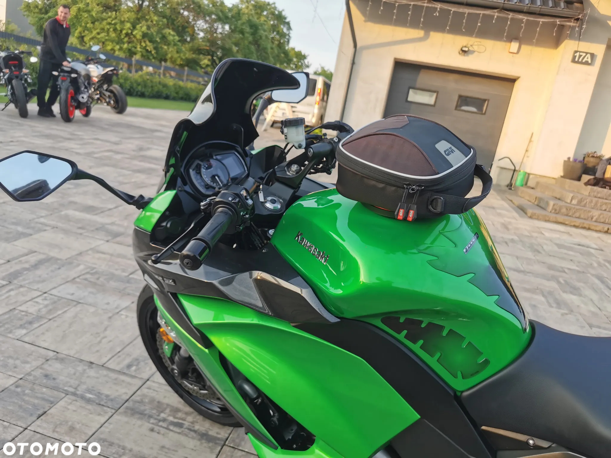 Kawasaki Z - 9