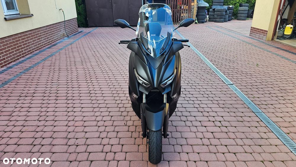 Yamaha X-max - 16