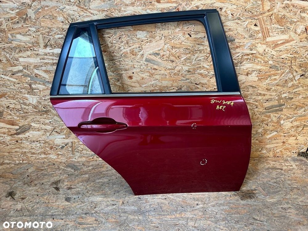Drzwi TYLNE PRAWE prawy tył BMW E90 KOMBI LIFT E91 Lakier: A82