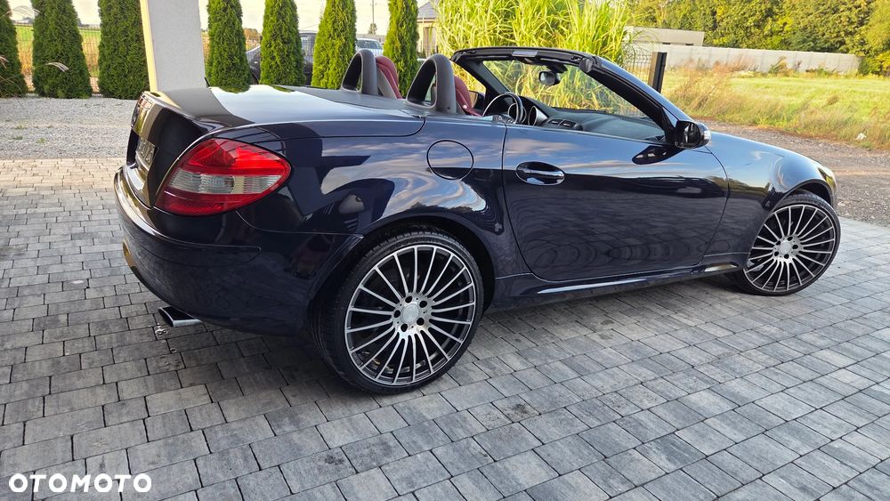 Mercedes-Benz SLK - 24