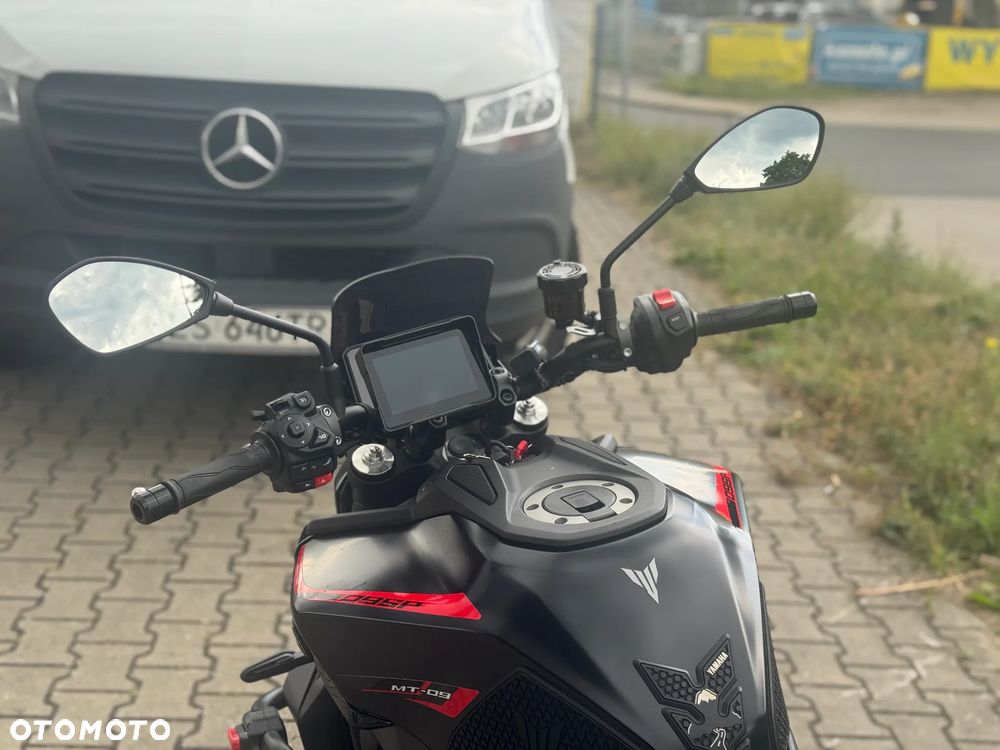 Yamaha MT - 6