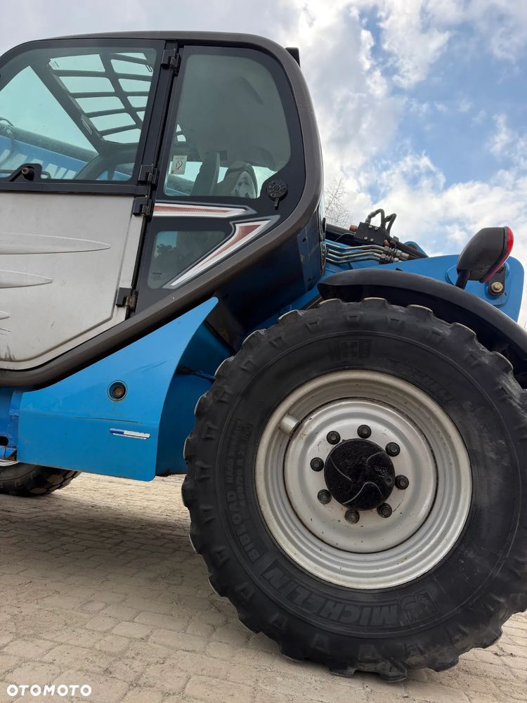 Manitou MT932 Ładowarka Teleskopowa 9m wysuw!  UDŹWIG 3,2 TONY! Przebieg 2600 mtg. jak Nowa z SALONU 2016 rok z Norwegii z Gospodarstwa rolnego! Silnik DEUTZ 110 km. Aktualne Serwisy w Dekra. Nowy Model sterowane wszystko z 1 dżojstika. Widły i łyżka. Ani deka luzu czy wycieku. OKAZJA! Jazda REWERS + 4 biegi. Skręt 3 tryby. - 34